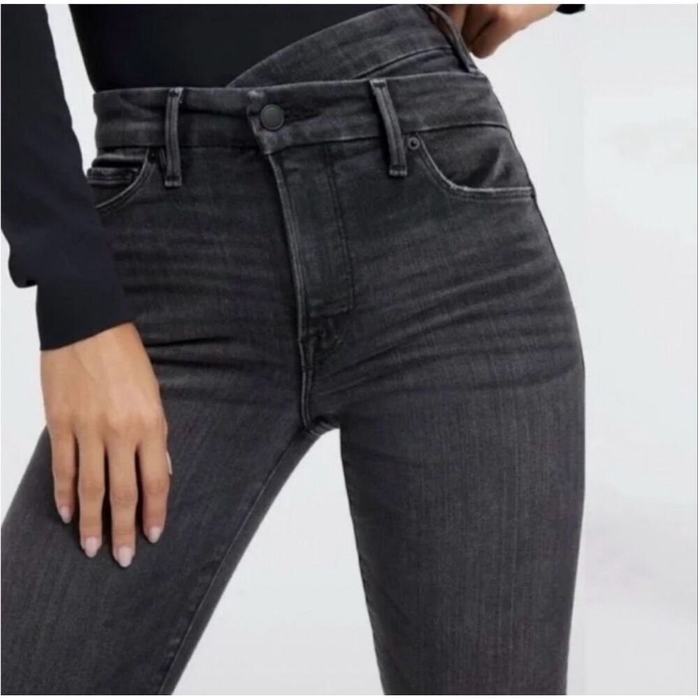 Good American Good Curve Straight Leg Jeans Crossover Waist 10/30